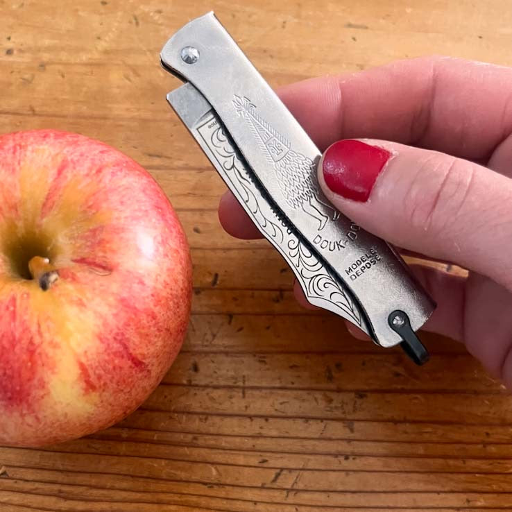 Douk-Douk Original Utility Pocket Knife 160mm, Carbon Steel Blade, Chromed Handle Canada Clementine Boutique Toronto