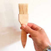 Pinceau à pâtisserie en poils naturels avec manche en bois de hêtre