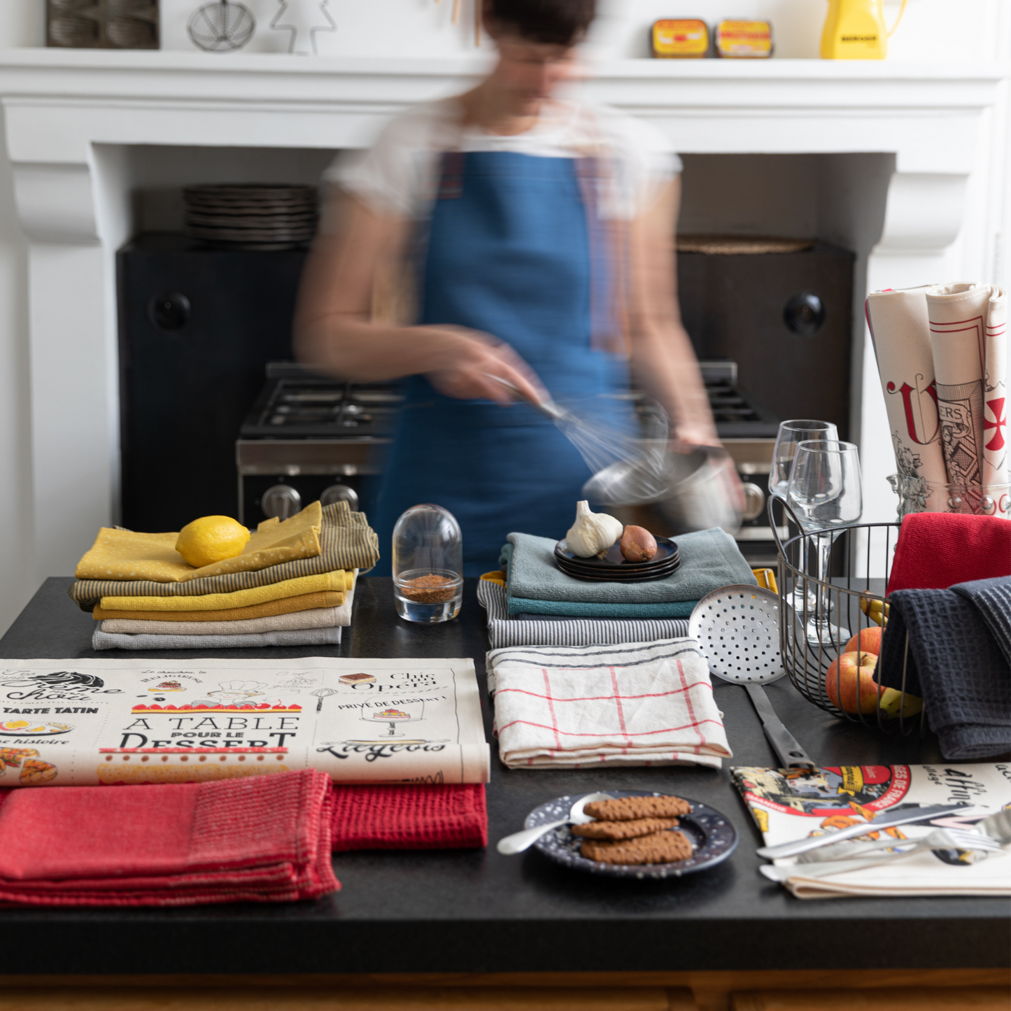 Bordeaux and Burgundy Wine Bottles Tea Towels Made in France Winkler Canada Clementine Boutique