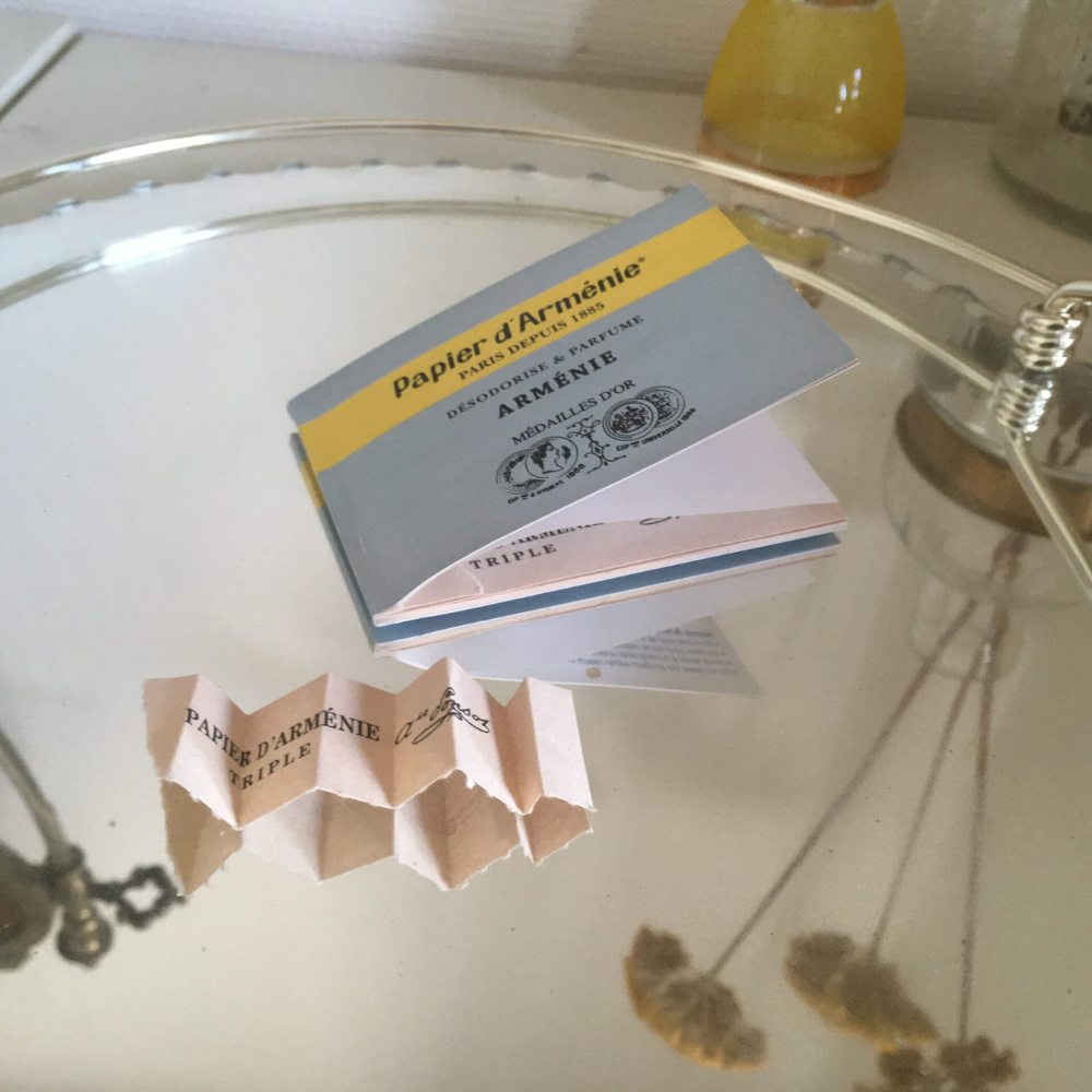 Papier Armenie Canada, Fragrant Incense Paper, Arménie, Clementine Boutique