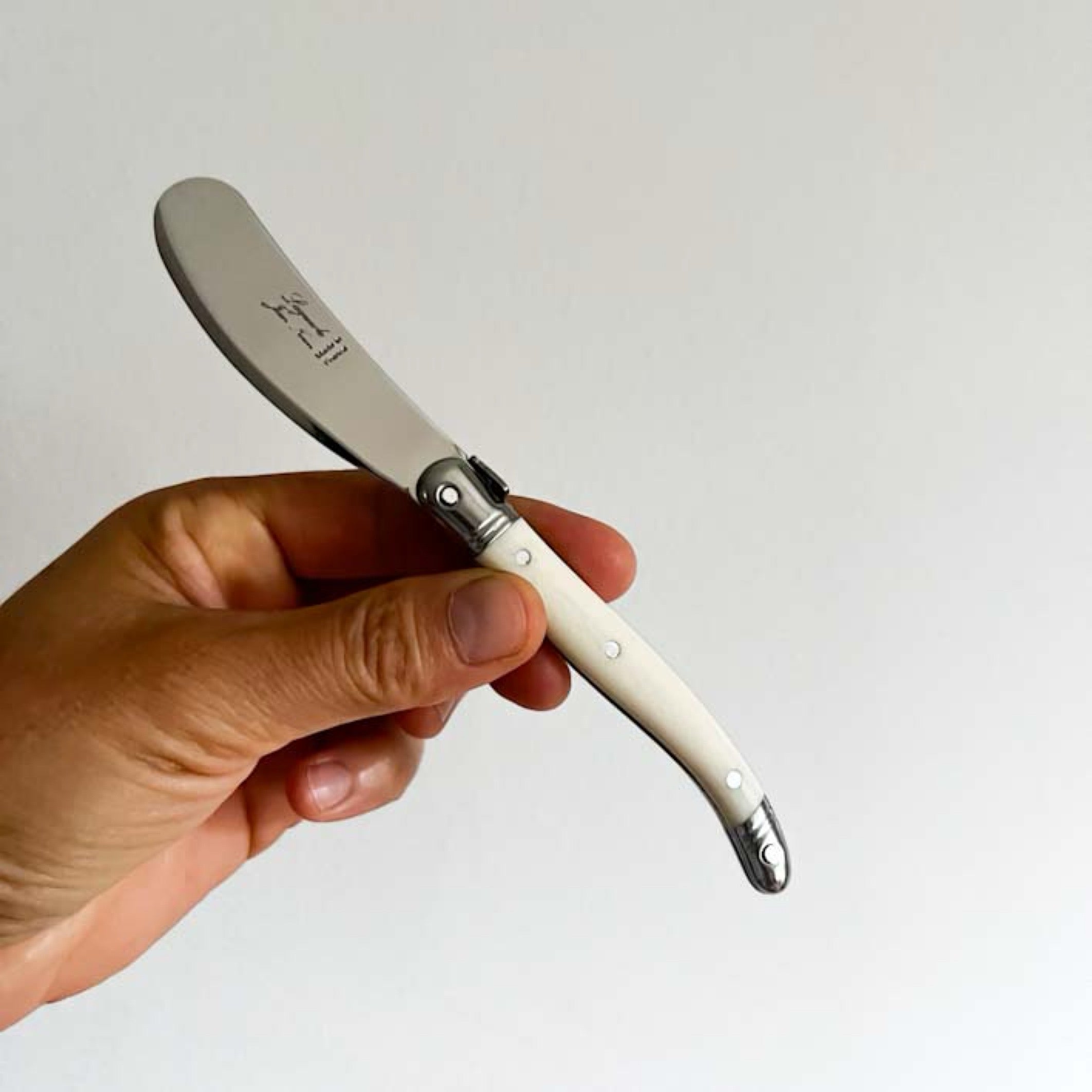 Couteau à beurre Laguiole®, bleu français
