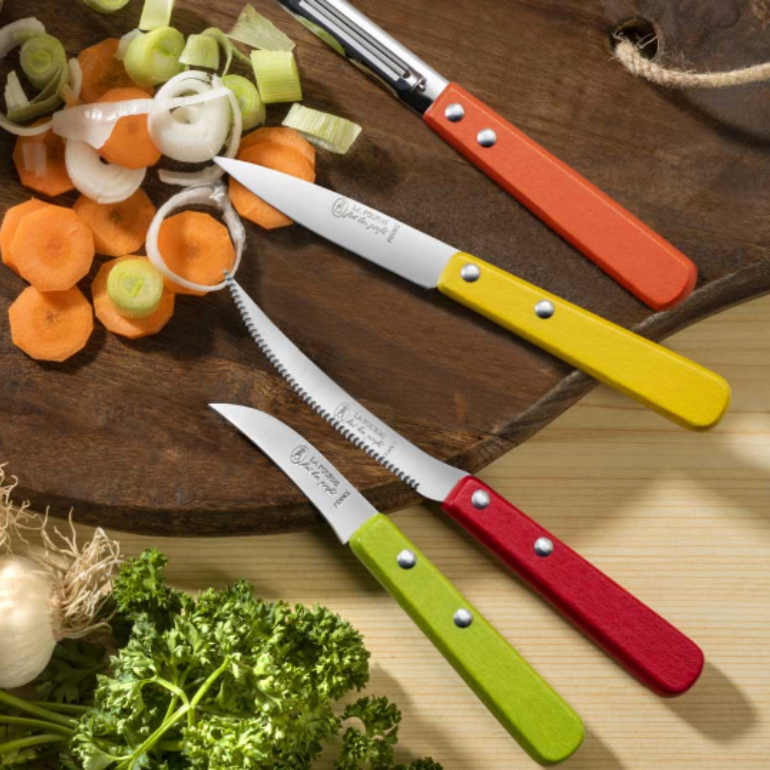 La Fourmi Canada Tomato knife red beechwood handle Made in France