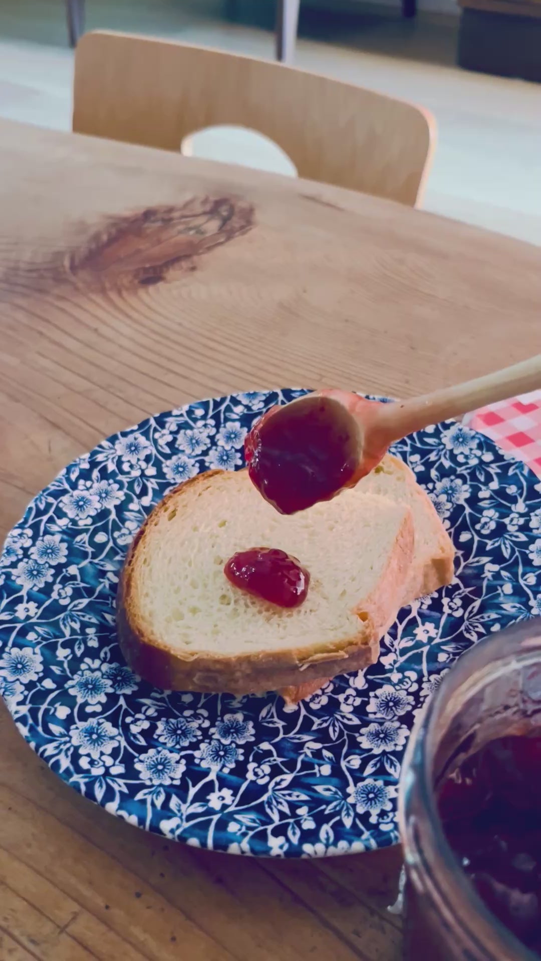 Jam spoon with tenon spoon rest in Boxwood