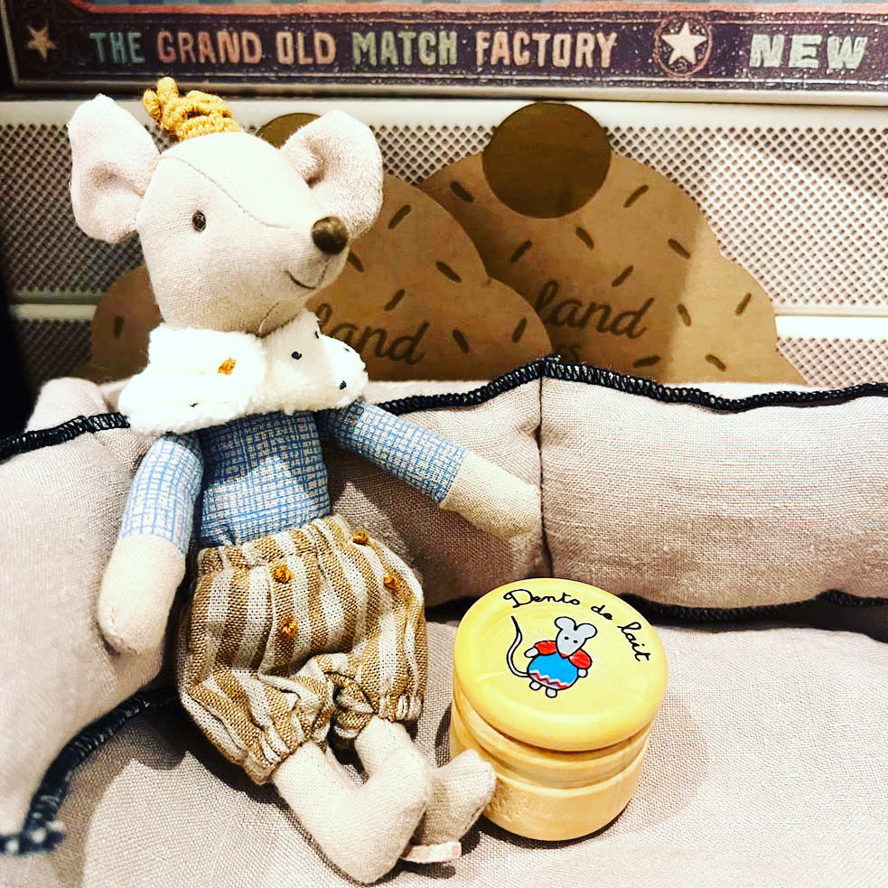 Tooth Fairy Keepsake Box in French Boxwood – Hand-Painted